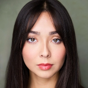 Arianna Sy Headshot