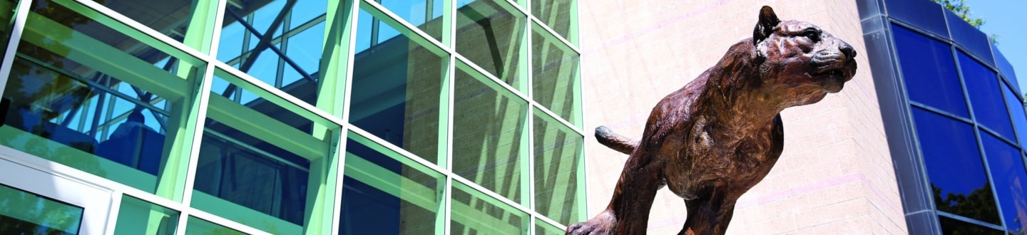 Cougar statue